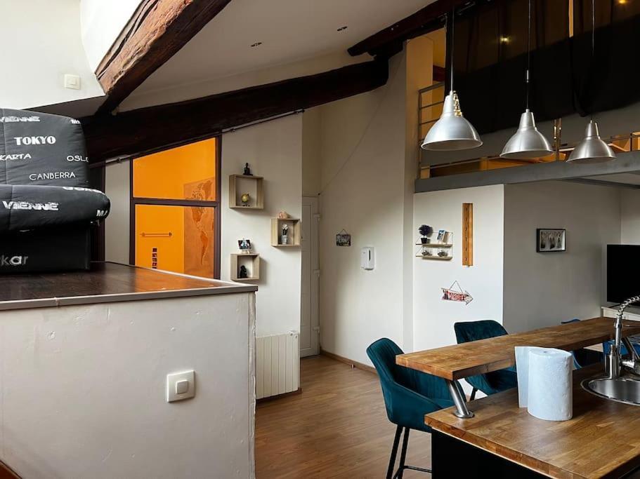Pepite Rare 8 Personnes Au Coeur Battant Du Vieux Lyon Apartment ภายนอก รูปภาพ