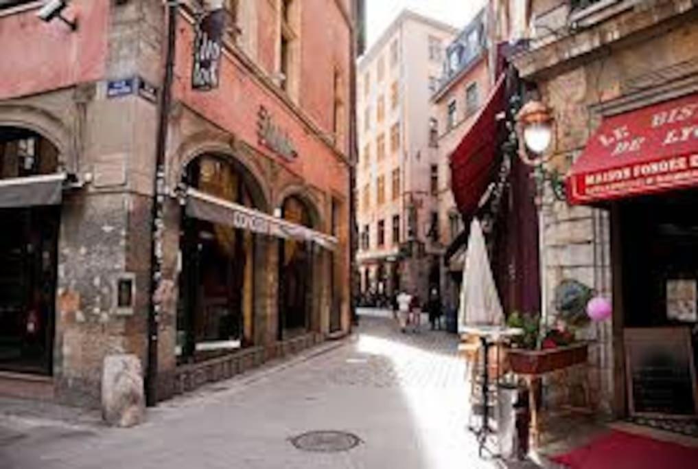 Pepite Rare 8 Personnes Au Coeur Battant Du Vieux Lyon Apartment ภายนอก รูปภาพ